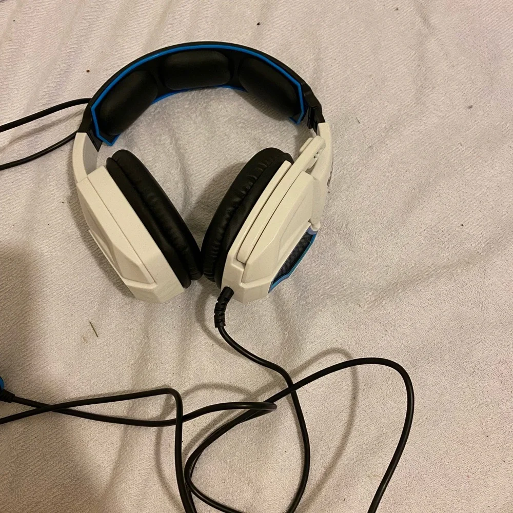 PC Headset Just opened out of box